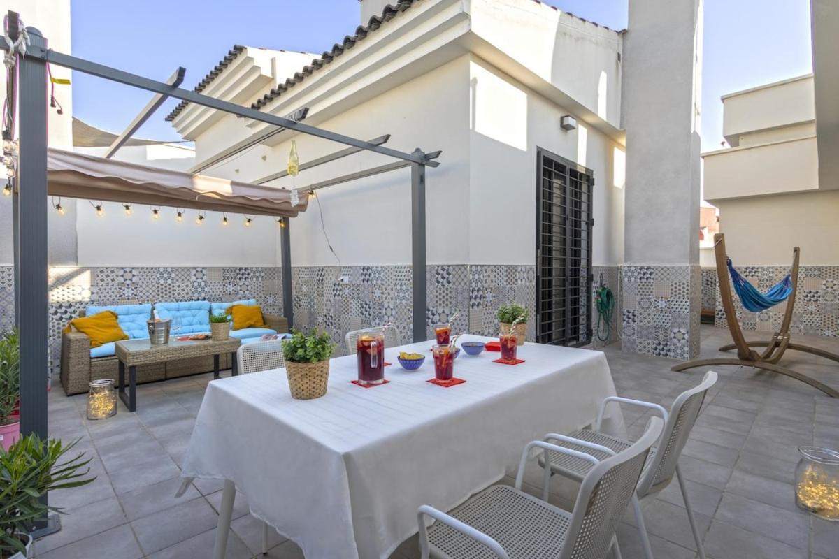 -Malagasunapts- Privateterrace Freeparking Pool Εξωτερικό φωτογραφία