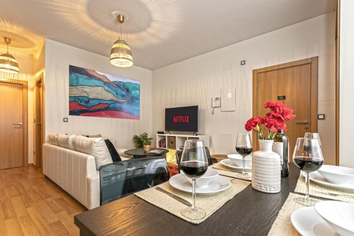 -Malagasunapts- Privateterrace Freeparking Pool Εξωτερικό φωτογραφία